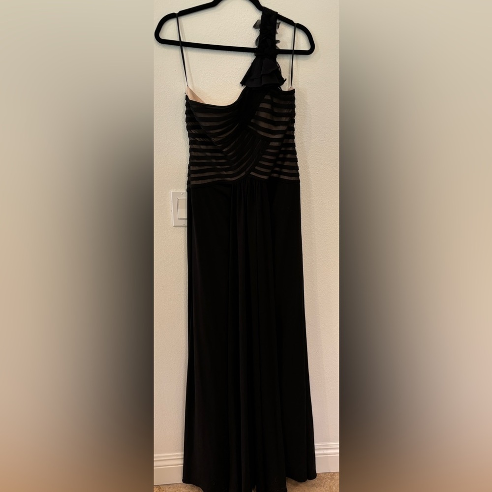 Black One Shoulder Very Detailed Formal Dress - JS Collection